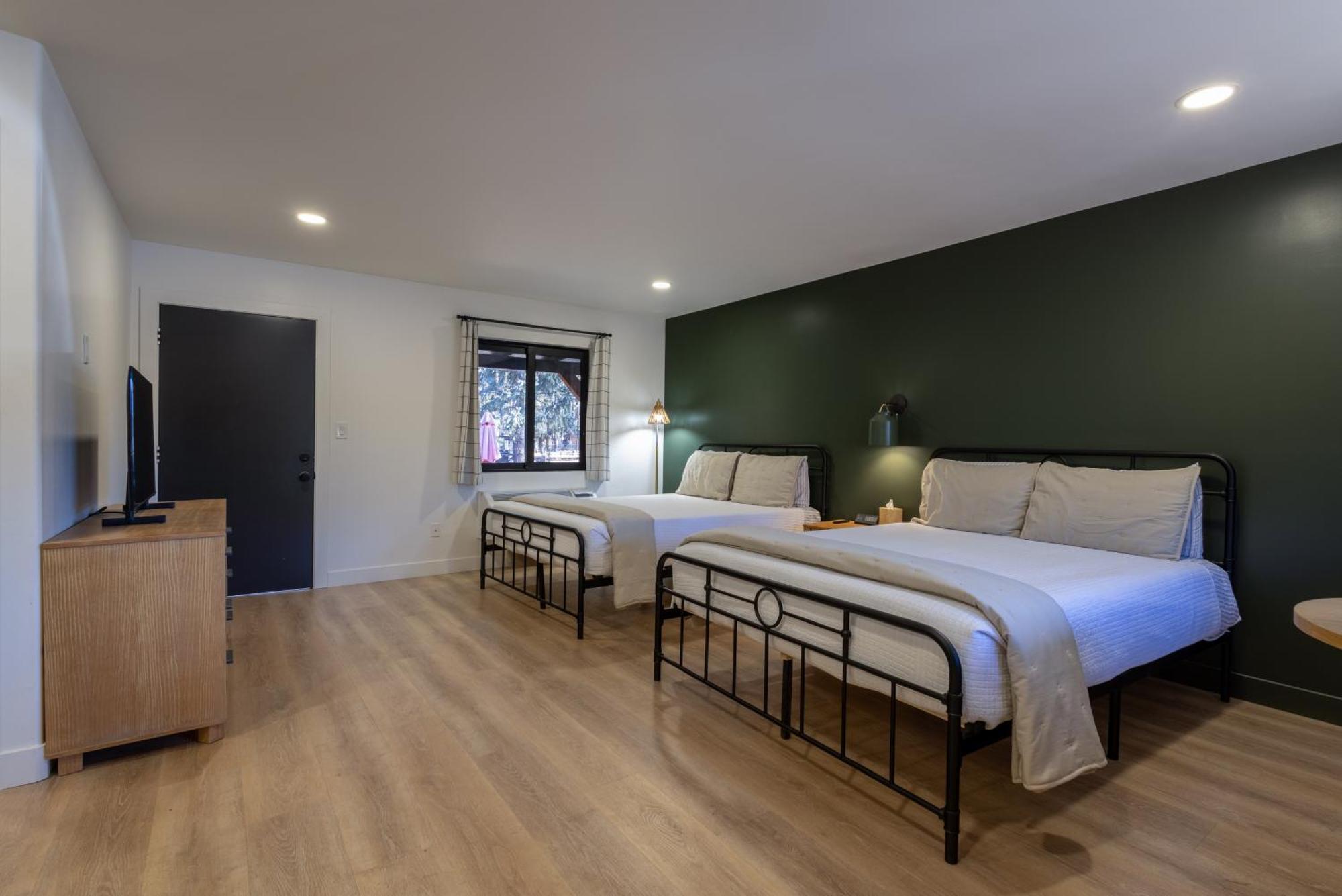Budget Double Room,1696627021:JPEG